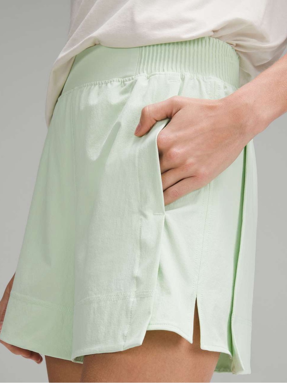Lululemon Stretch Woven Relaxed-Fit High-Rise Short